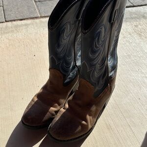 Cody James blue and Black Western Boots